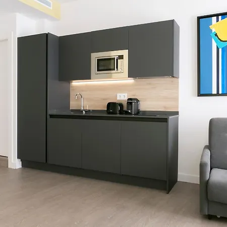 Apartment Teatro 3 & 6 *