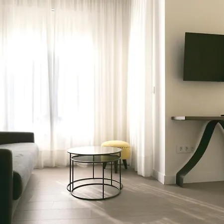Apartment Teatro 3 & 6 *
