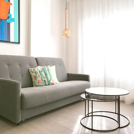 Teatro 3 & 6 Apartment